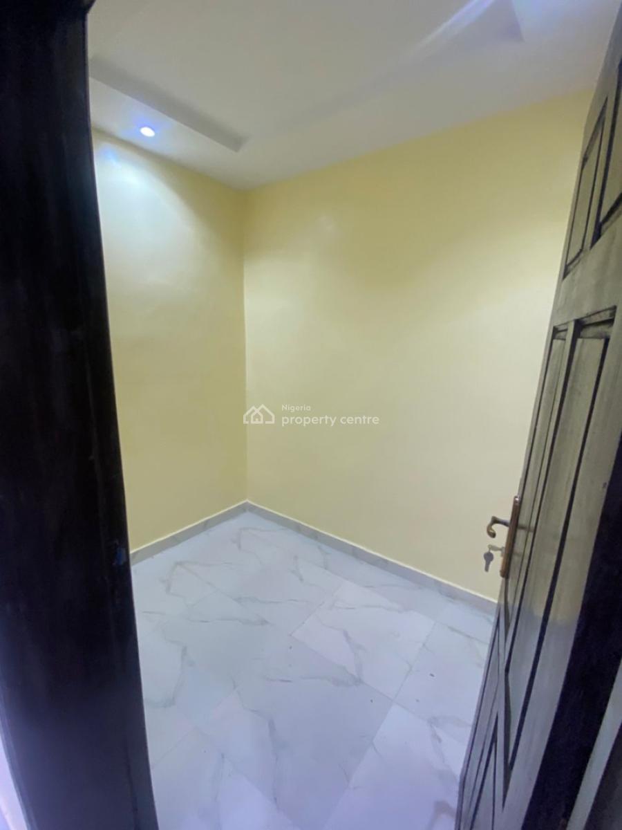 Newly Built 9 Unit of 2 Bedroom Flat with All Room Ensuit, Adekunle Kuye, Kilo, Surulere, Lagos, Flat / Apartment for Rent