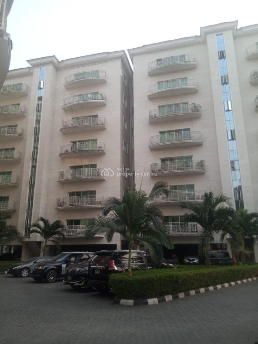 *a Very Spacious 4 Bedroom Flat Old Ikoyi Lagos with C of O G, Off Buordilon, Old Ikoyi, Ikoyi, Lagos, Flat / Apartment for Sale