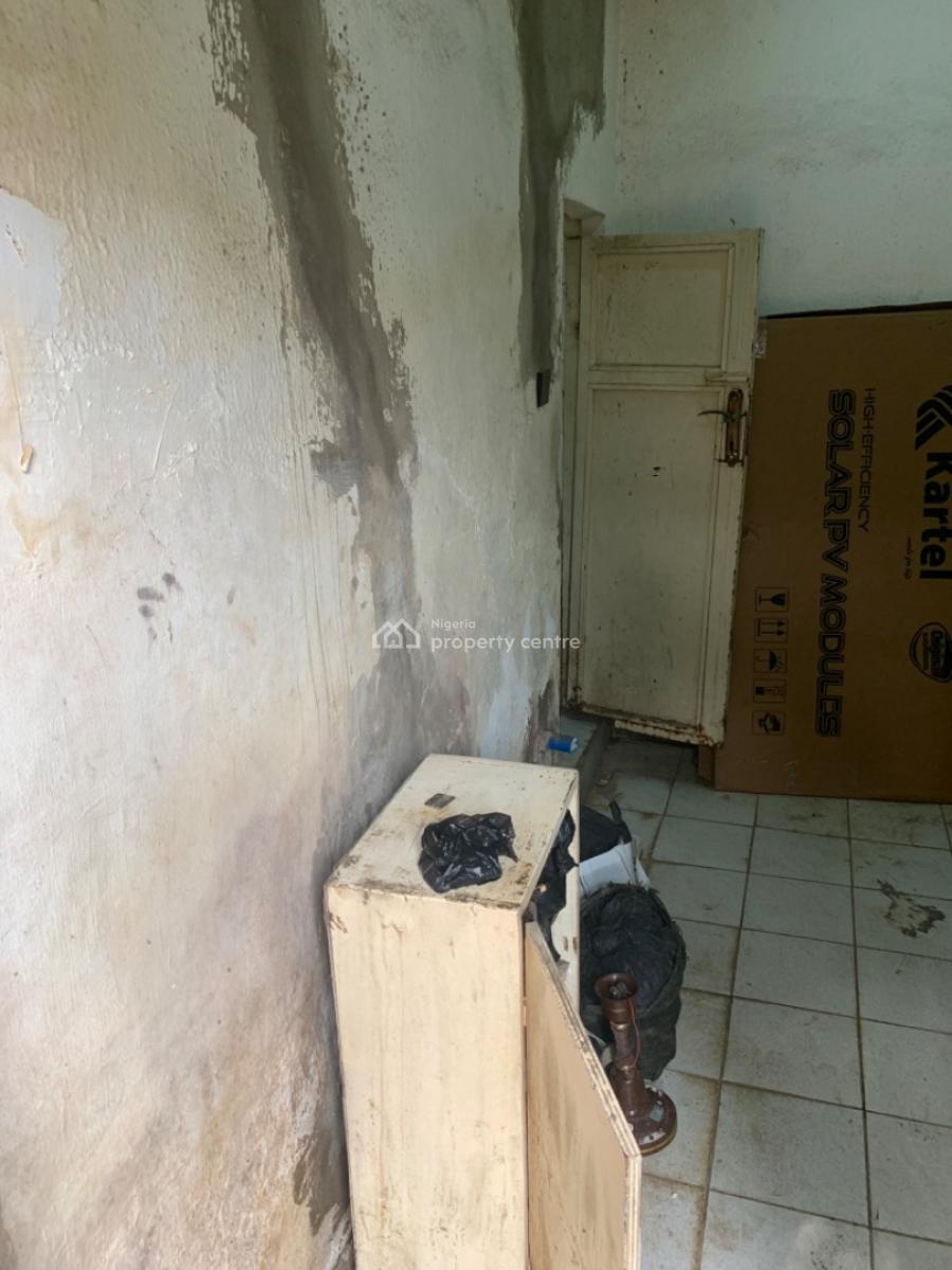 Shop Space on The Ground Floor, Zone 4, Wuse, Abuja, Zone 4, Wuse, Abuja, Shop for Rent