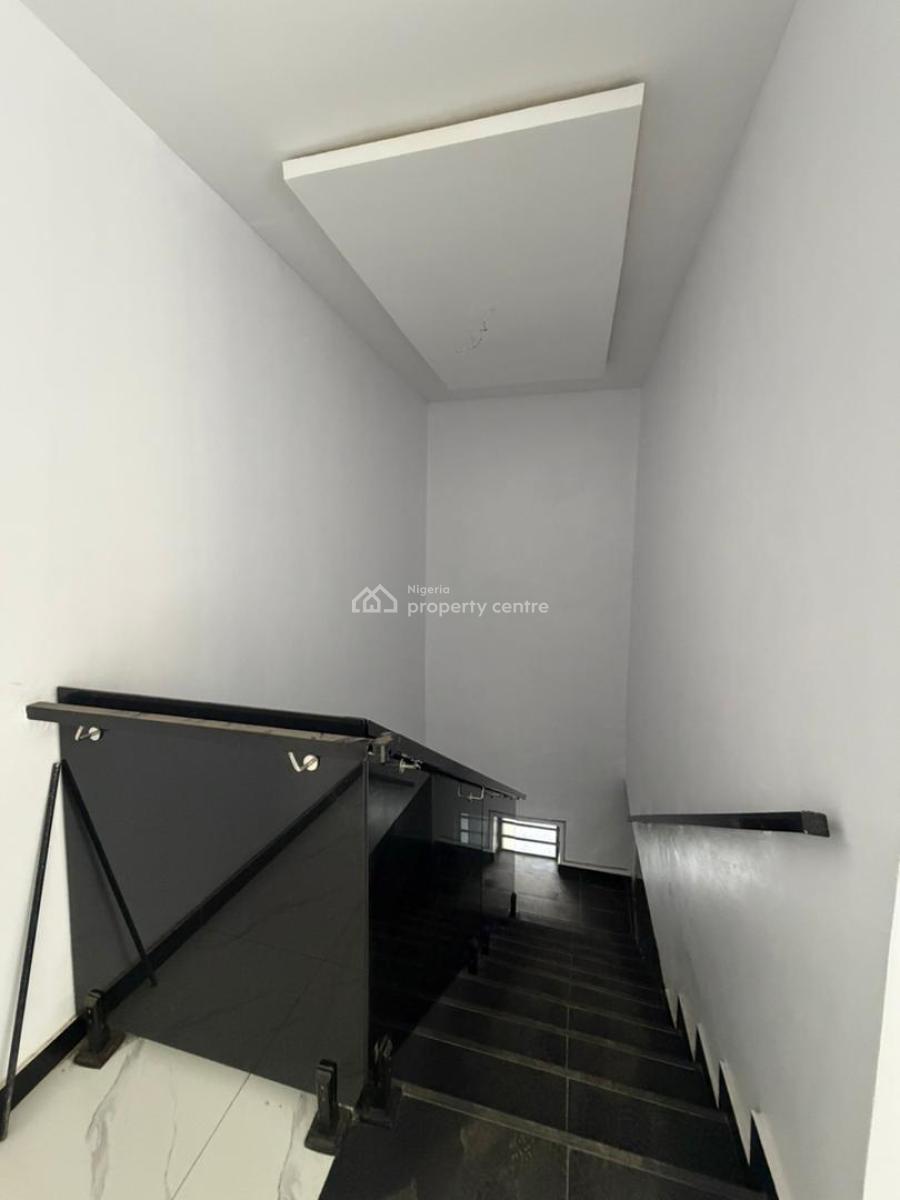 4 Bedroom Semidetached Duplex with a Room Bq and Swimming Pool, Jericho Hill Estate, Ibadan, Oyo, Semi-detached Duplex for Sale