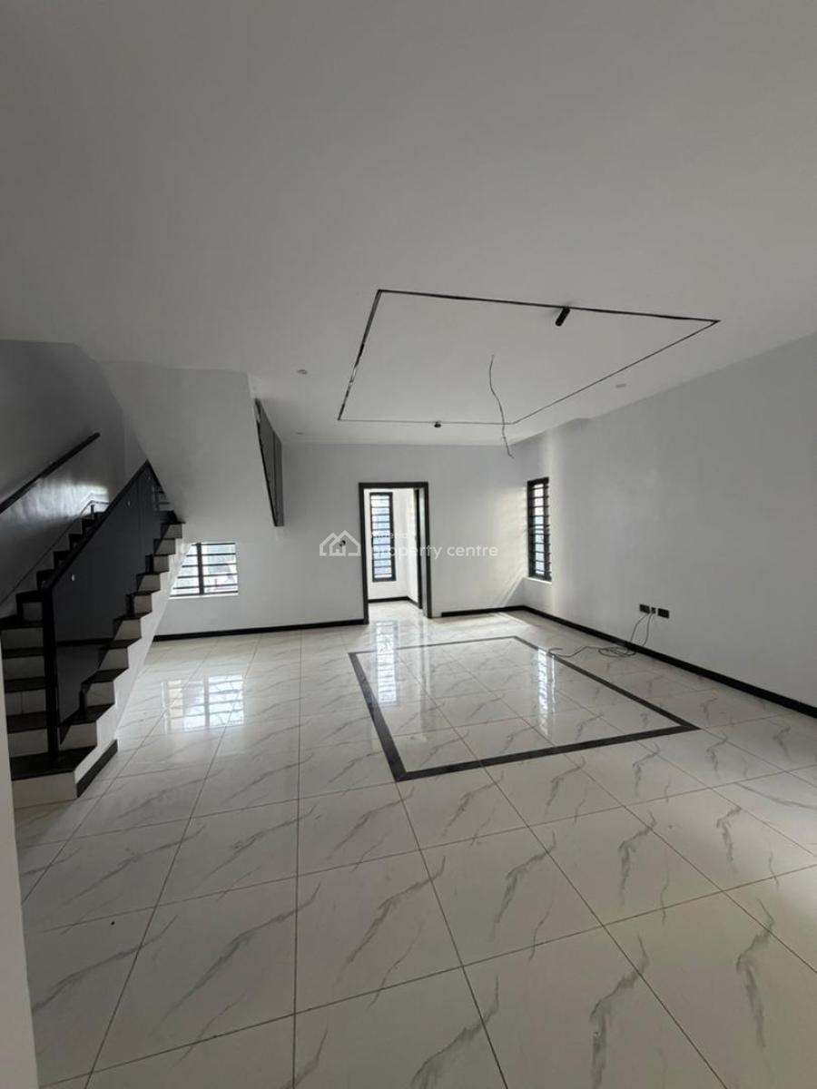 4 Bedroom Semidetached Duplex with a Room Bq and Swimming Pool, Jericho Hill Estate, Ibadan, Oyo, Semi-detached Duplex for Sale