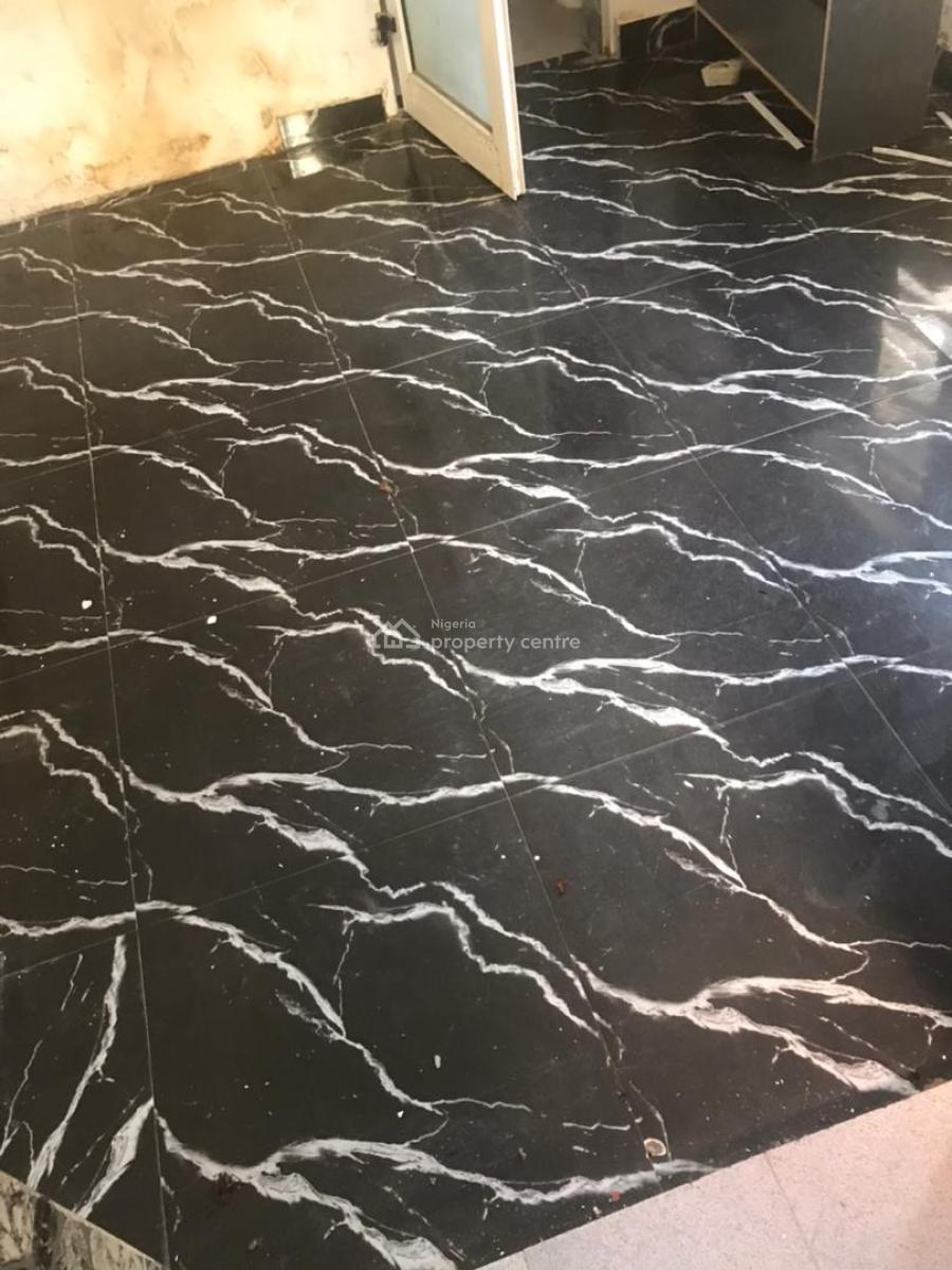 Nice 1 Bedroom with Excellent Finishing, Lekki Phase 1, Lekki, Lagos, Self Contain (single Rooms) for Rent