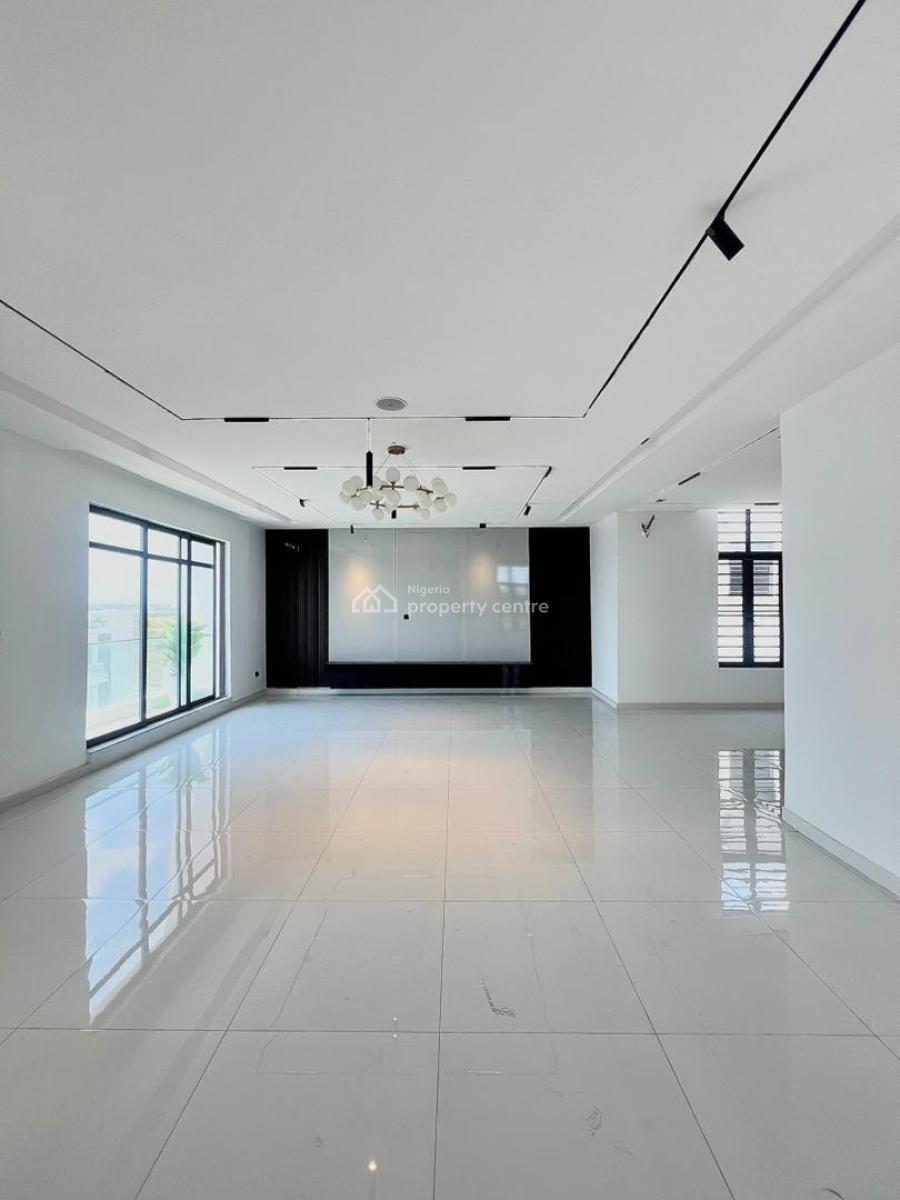 Luxury & Spacious 6-bedroom Fully Detached House + Bq, Chevron, Lekki, Lagos, Detached Duplex for Sale