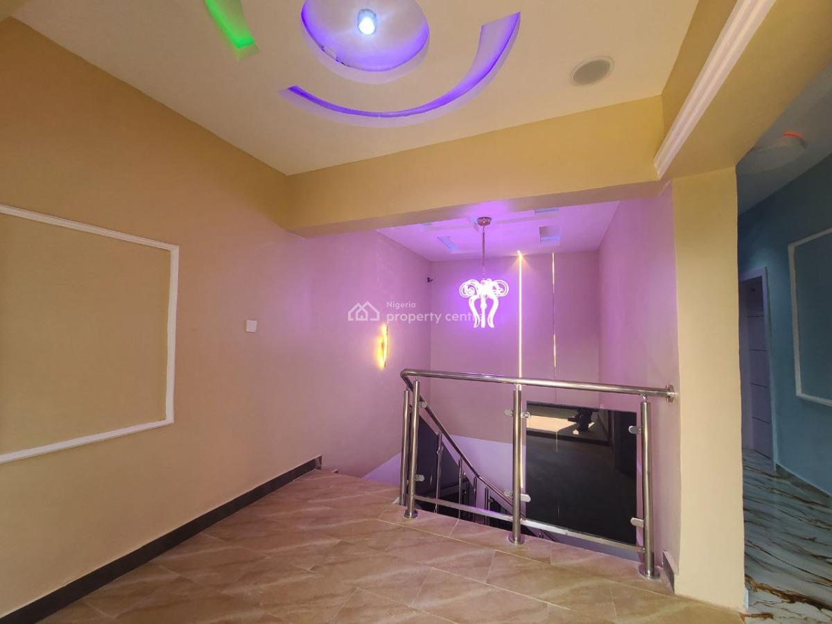 End Unit - High-end 4 Bedroom Luxury Duplex, World Bank Housing Estate, New Owerri, Owerri Municipal, Imo, Semi-detached Duplex for Sale