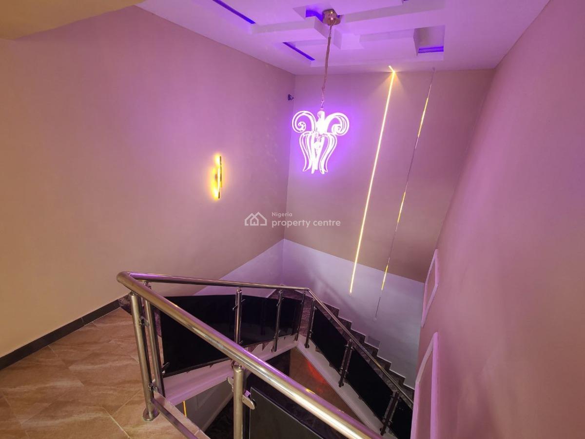 End Unit - High-end 4 Bedroom Luxury Duplex, World Bank Housing Estate, New Owerri, Owerri Municipal, Imo, Semi-detached Duplex for Sale