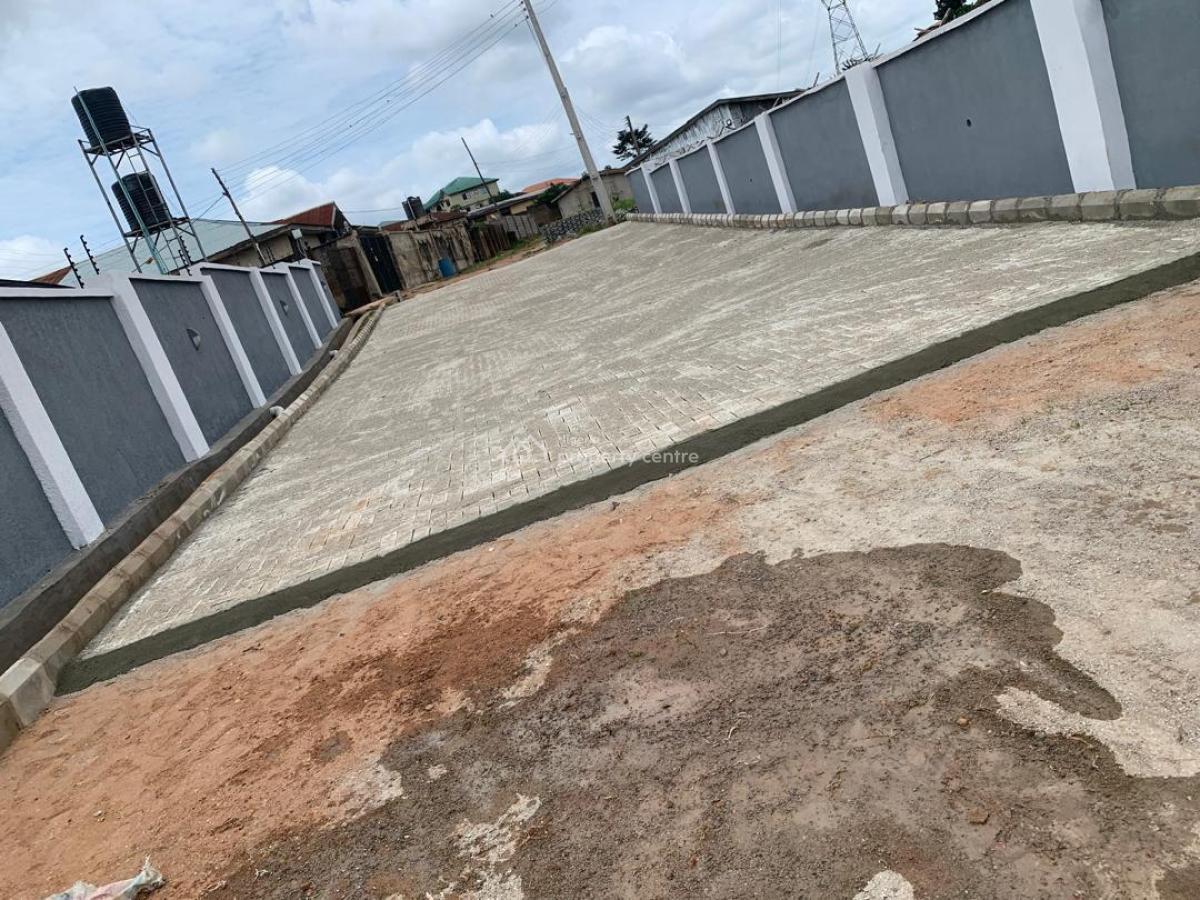 Spacious 4-bedroom Fully Detached Duplex with Bq, Ologuneru, Ibadan, Oyo, Detached Duplex for Sale