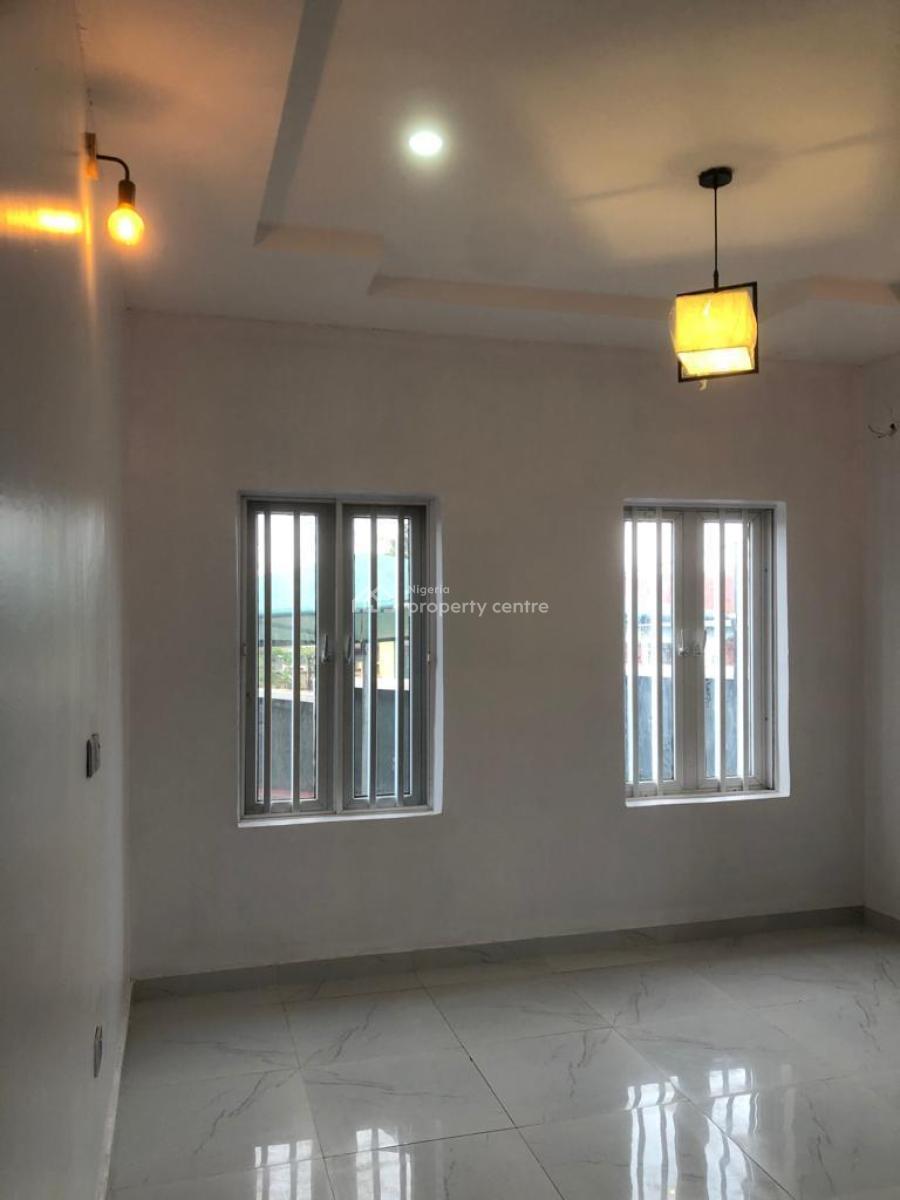 Spacious 4-bedroom Fully Detached Duplex with Bq, Ologuneru, Ibadan, Oyo, Detached Duplex for Sale