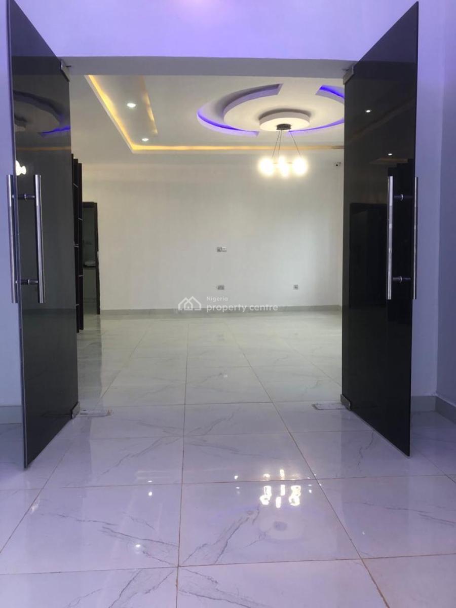 Spacious 4-bedroom Fully Detached Duplex with Bq, Ologuneru, Ibadan, Oyo, Detached Duplex for Sale