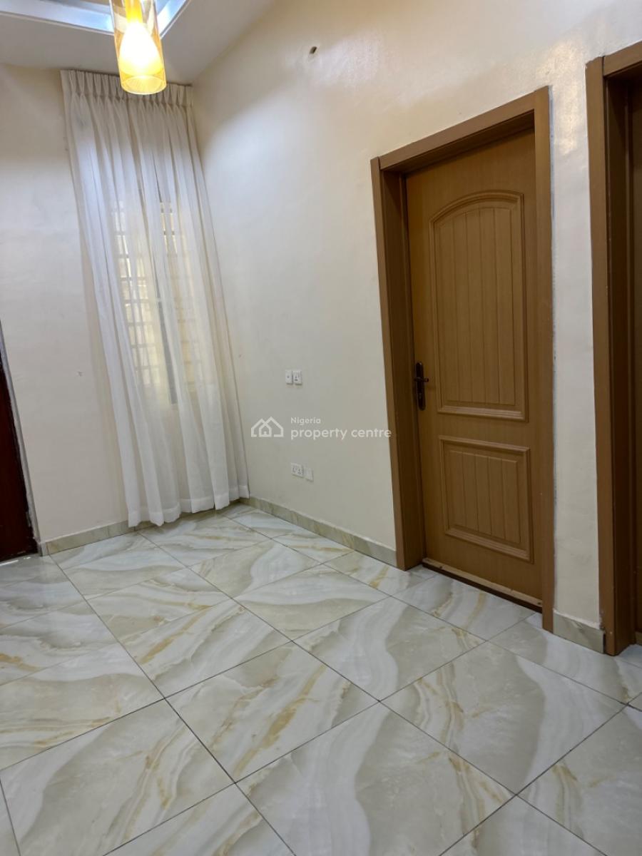 Single Room in a Shared Apartment, Lekki, Lagos, Self Contain (single Rooms) for Rent
