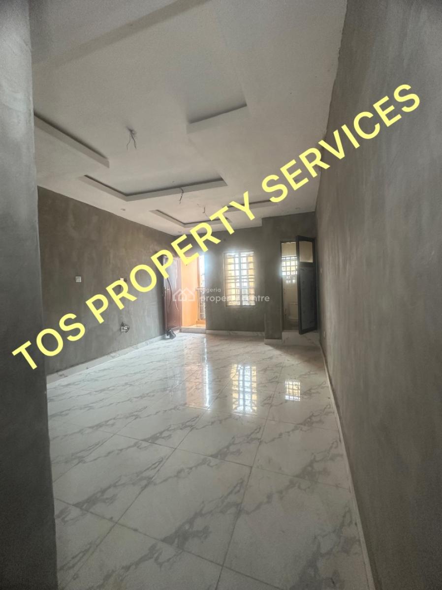 New & Spacious Miniflat + Balcony (up), Off Herbert Macaulay Way, Yaba, Lagos, Mini Flat (room and Parlour) for Rent