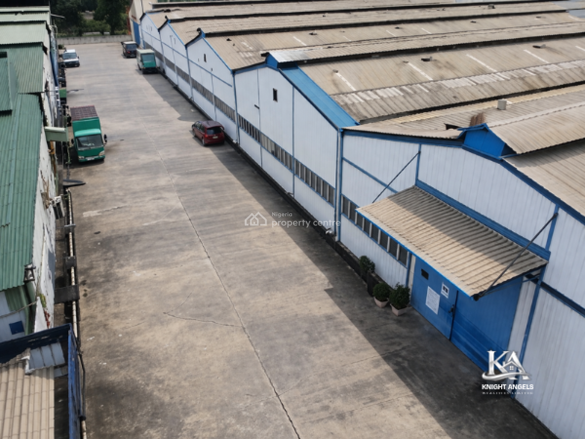 Prime Industrial Warehouse  on 51,640 Sqm Land, Apapa Oshodi Expressway, Isolo, Lagos, Warehouse for Sale