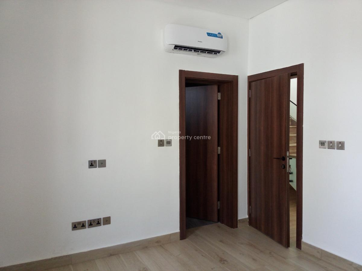 Neat 4 Bedroom Fully Detached, Osapa, Osapa, Lekki, Lagos, Detached Duplex for Sale