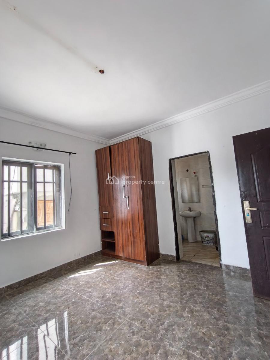Smart Conducive Mini Flat (room and Parlor) Apartment., in a Very Good Estate at Ogombo, Abraham Adesanya Axis, Ajah Lagos., Ajah, Lagos, Mini Flat (room and Parlour) for Rent