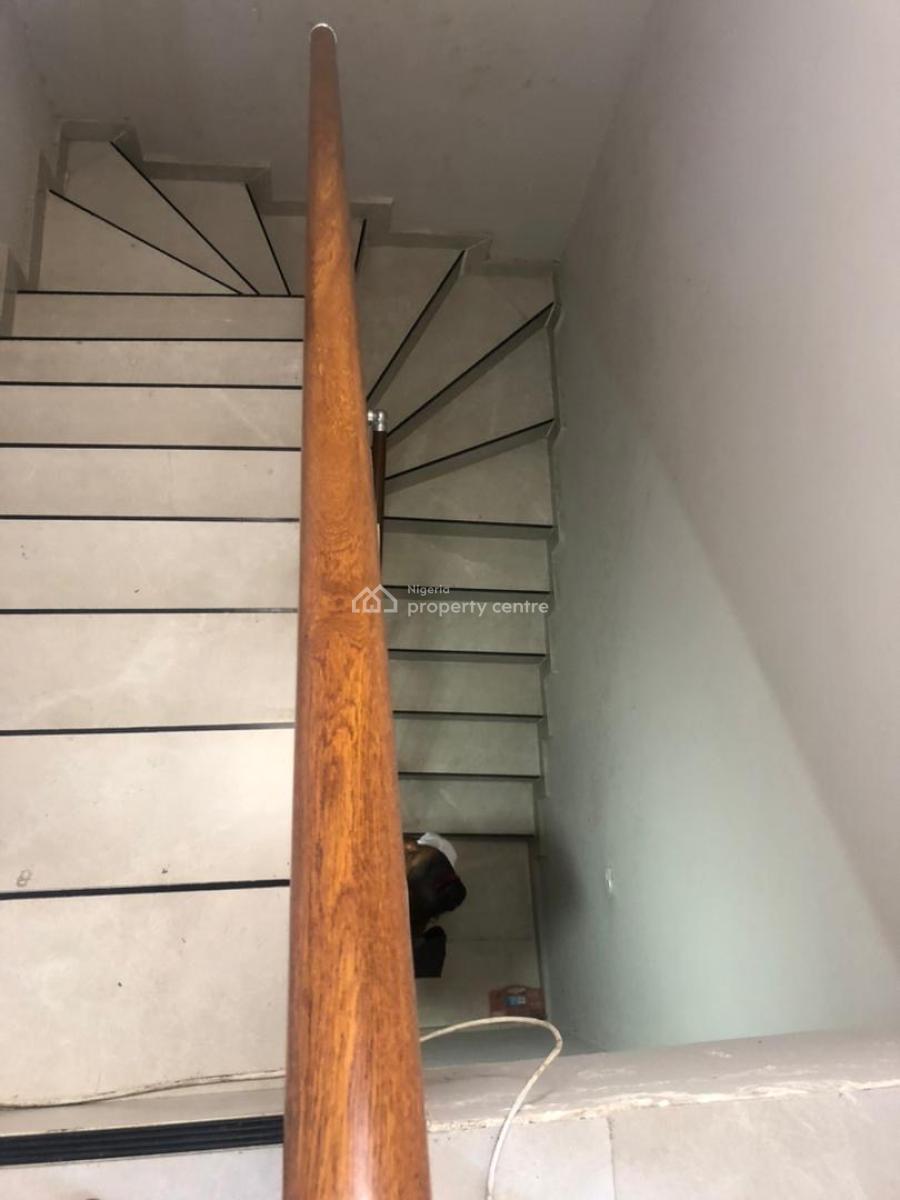 5 Bedroom Terrace Duplex, Lekki Phase 1, Lekki, Lagos, Terraced Duplex for Sale