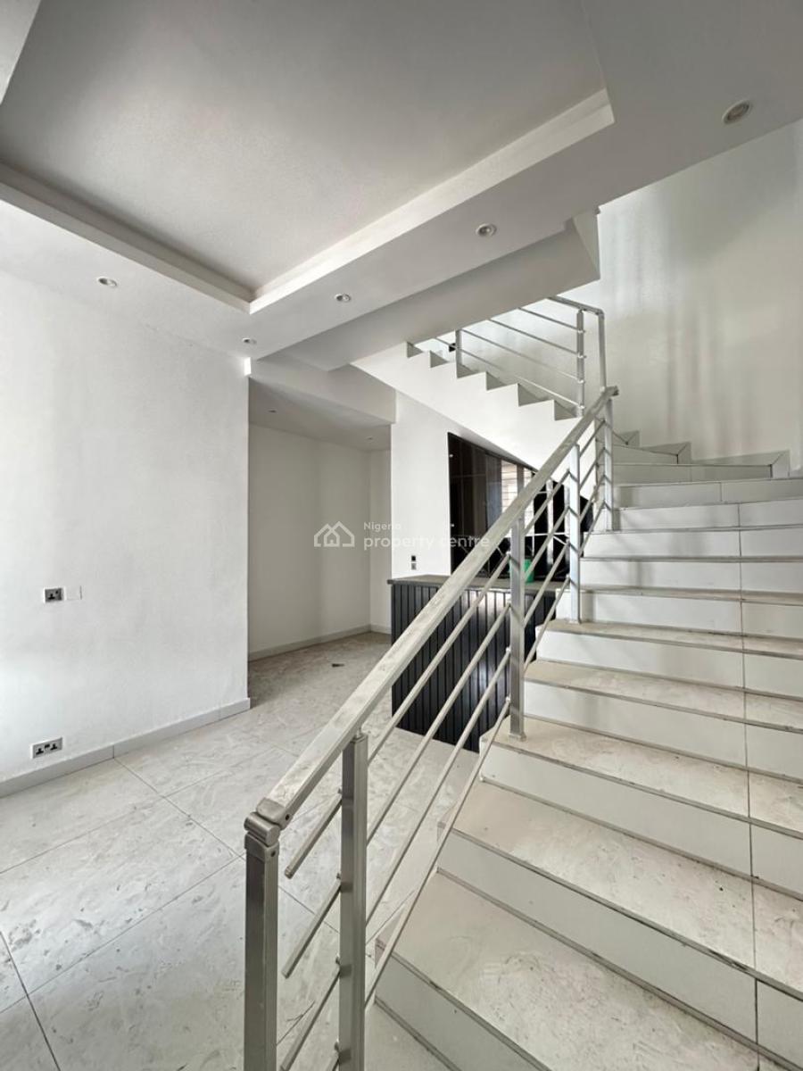 Smart 4 Bedroom Terrace Duplex, Lekki Phase 1, Lekki, Lagos, Terraced Duplex for Sale