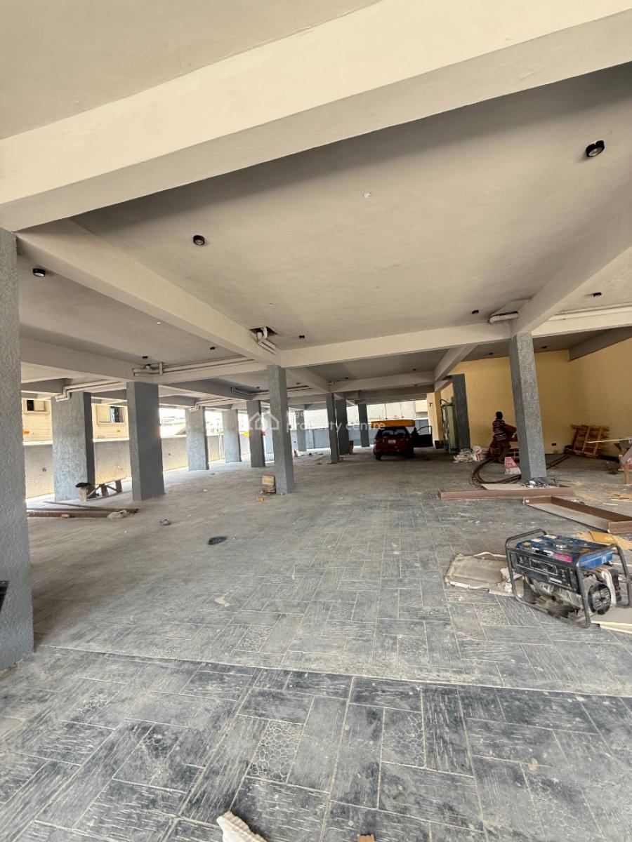 Luxury 2 Bedroom Service Apartment with Swimming Pool, Lekki Phase 1, Lekki, Lagos, Flat / Apartment for Sale