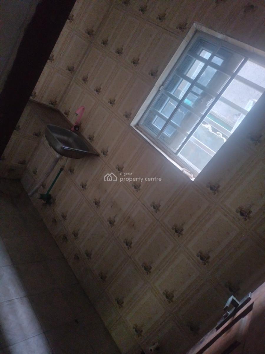 Relatively New Mini Flat in a Gated Neighbourhood with Band a Light, Ketu, Ketu, Lagos, Mini Flat (room and Parlour) for Rent