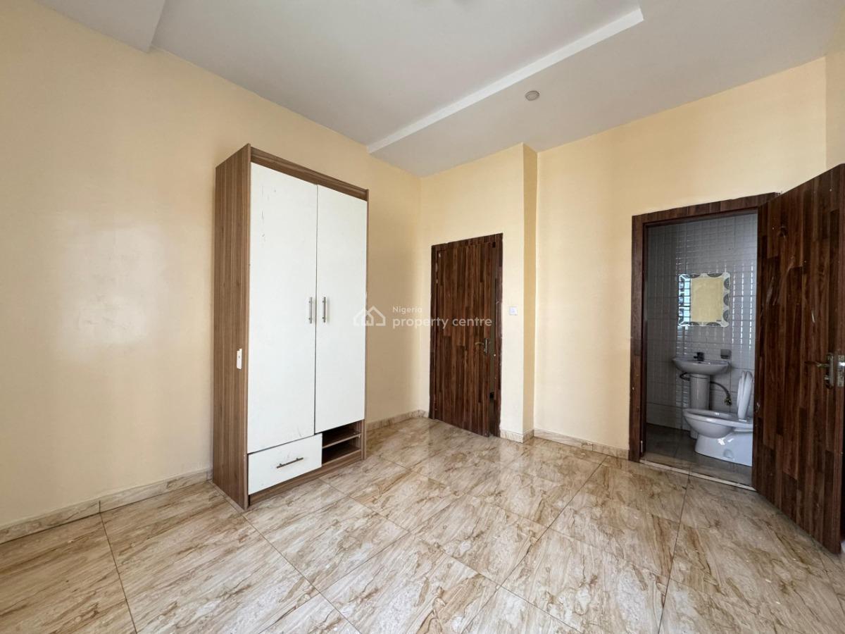 a Luxury 4 Bedroom Apartment with Nice Interiors, Orchid Road, Lekki Phase 1, Lekki, Lagos, Flat / Apartment for Rent