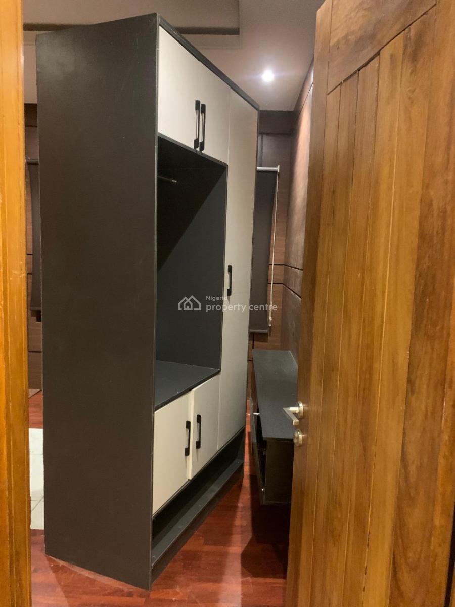 Serviced 1 Bedroom Flat, Off Freedom Way, Lekki Phase 1, Lekki, Lagos, Block of Flats for Sale