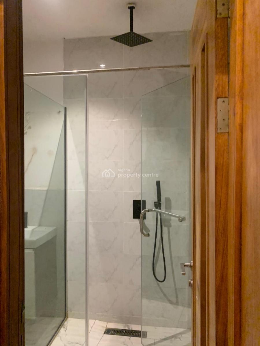 Serviced 1 Bedroom Flat, Off Freedom Way, Lekki Phase 1, Lekki, Lagos, Block of Flats for Sale