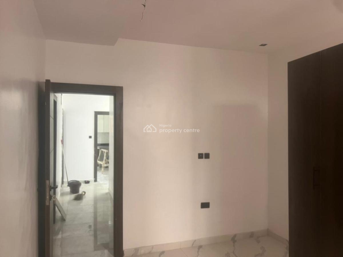 Brand New 3 Bedroom Apartment with Bq, Lekki Phase 1, Lekki, Lagos, Flat / Apartment for Rent