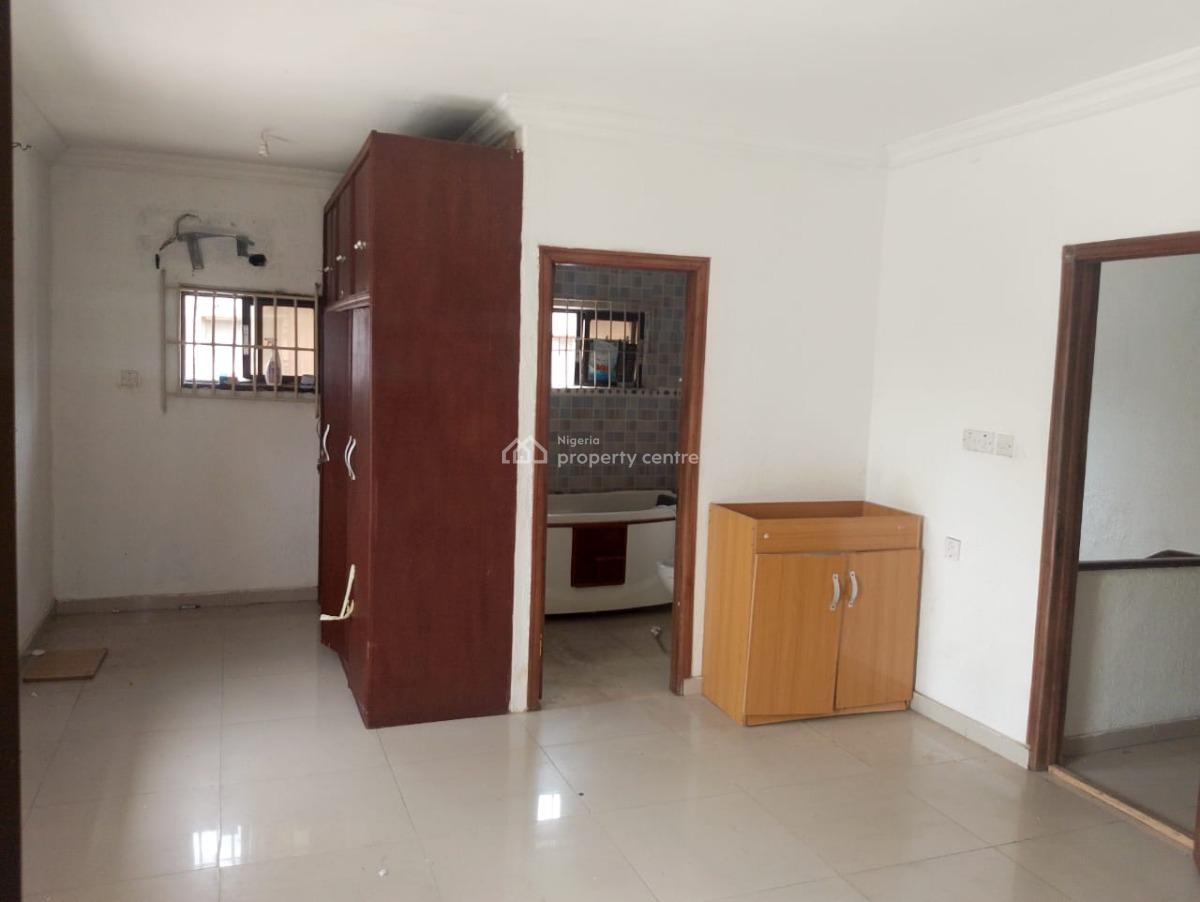 4 Bedroom Semi-detached House + Bq., Dolphin Estate, Ikoyi, Lagos, Semi-detached Duplex for Rent
