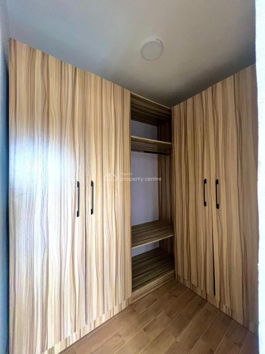 Spacious 3 Bedroom Apartment, Ikate, Lekki, Lagos, Flat / Apartment for Sale