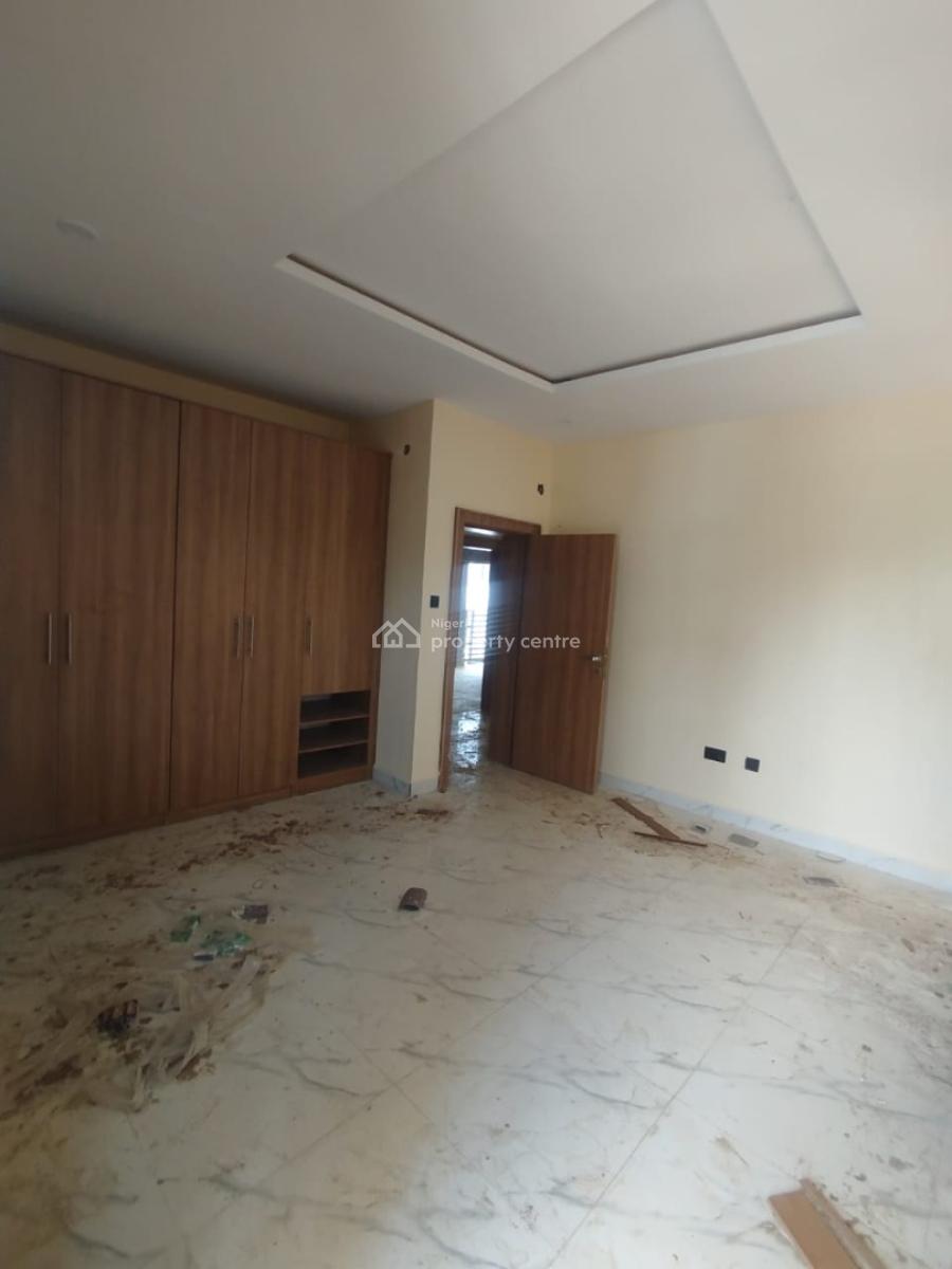 Brand New 2bedroom Flat on a Tarred Road, Jahi, Abuja, Flat / Apartment for Rent