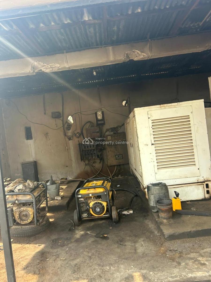 Well-maintained and Fully Operational Hotel Facility  Prime Location, Gra, Onikolobo, Abeokuta South Ogun State., Abeokuta South, Ogun, Hotel / Guest House for Rent