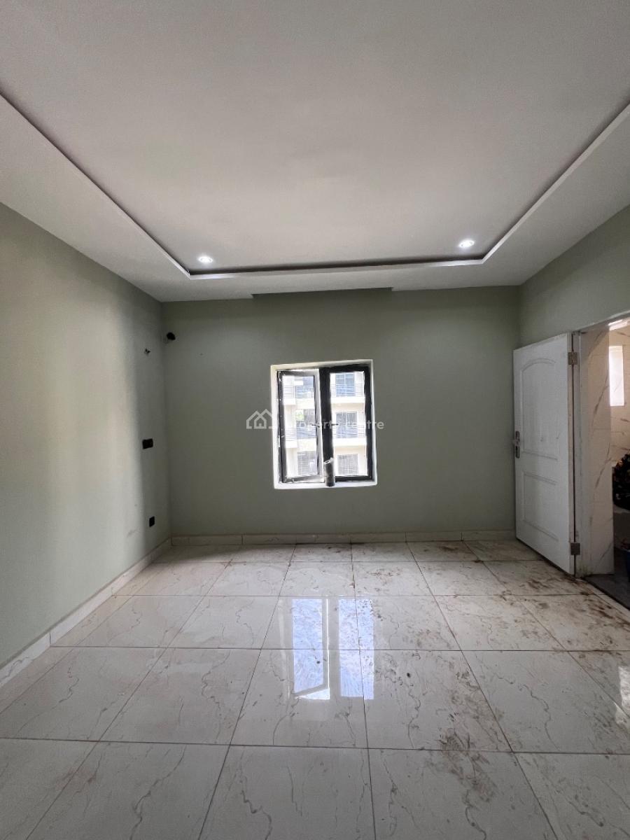 Newly Built 2 Bedroom, Fish Market Area, Karmo, Abuja, Flat / Apartment for Sale