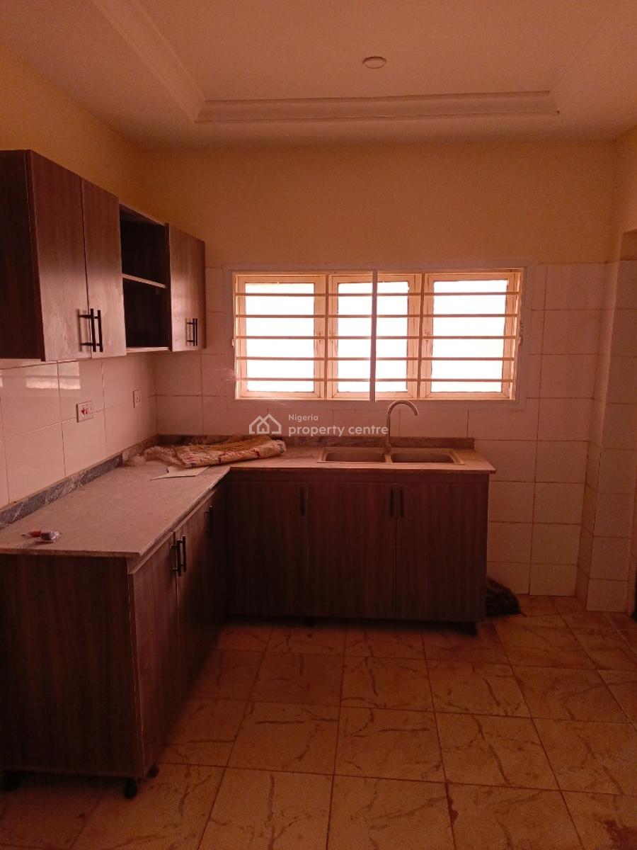 Brand New 3-bedroom Apartment on Top Floor, Katampe Main, Katampe (main), Katampe, Abuja, Flat / Apartment for Rent