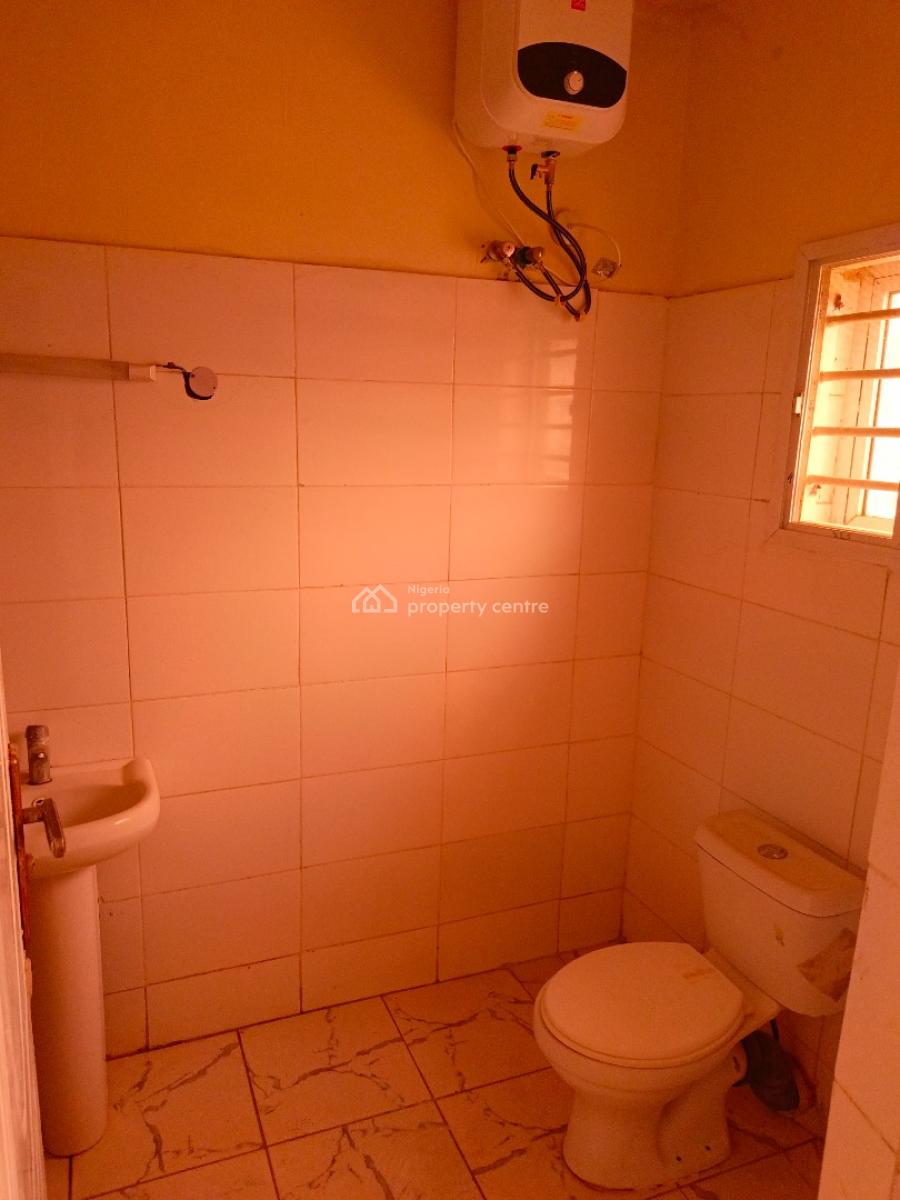 Brand New 3-bedroom Apartment on Top Floor, Katampe Main, Katampe (main), Katampe, Abuja, Flat / Apartment for Rent