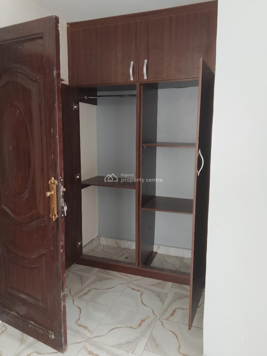 Standard and Neatly Built 2 Bedroom Apartment, Kilo Bustop, Surulere, Lagos, Flat / Apartment for Rent