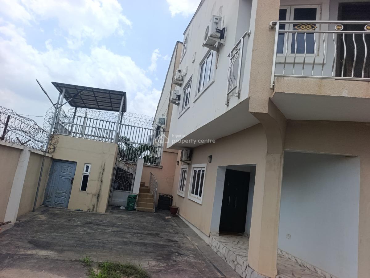 5 Bedrooms Semi Detached Duplex, Customs Gate, Oluyole Estate, Ibadan., Ibadan, Oyo, Semi-detached Duplex for Sale