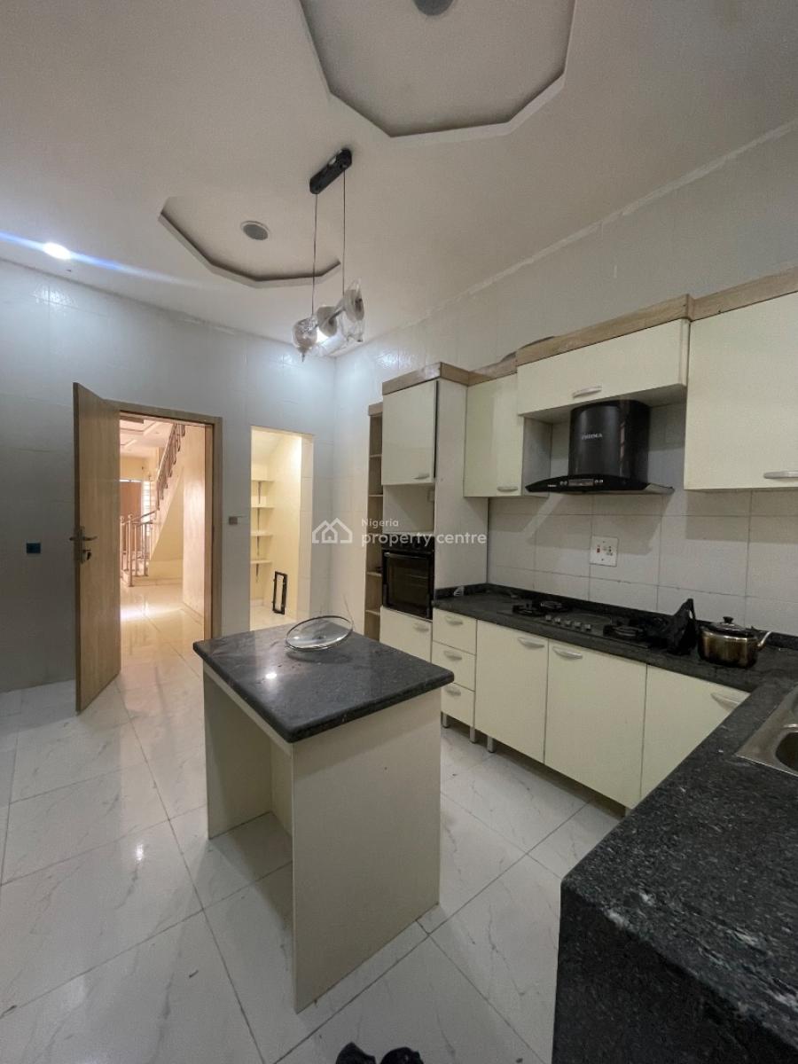 4bedroom Semi Detached Duplex with a Bq, Chevron, Lekki, Lagos, Semi-detached Duplex for Rent