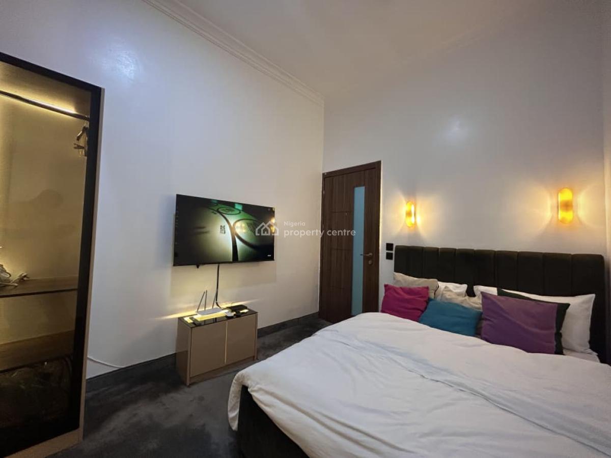 Serviced Fully Furnished Studio Apartment Is Available in Lekki, Lekki Phase 1, Lekki, Lagos, Self Contain (single Rooms) for Rent