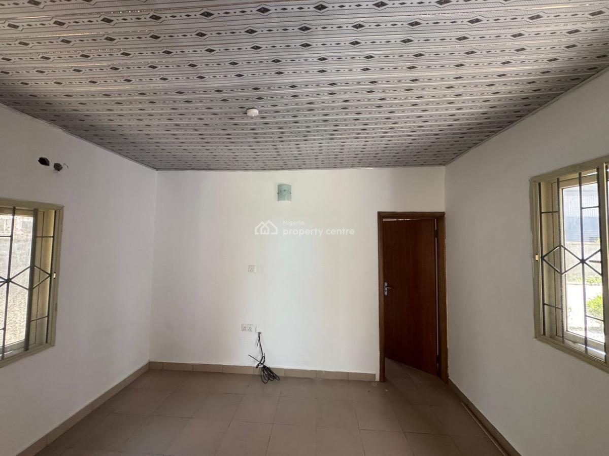 Newly Renovated 2 Bedroom Bungalow, Ikate, Lekki, Lagos, Detached Bungalow for Rent