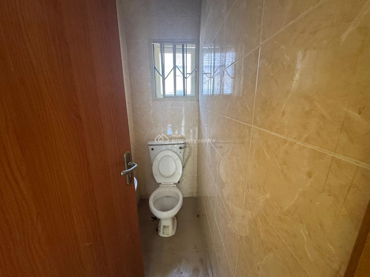 Newly Renovated 2 Bedroom Bungalow, Ikate, Lekki, Lagos, Detached Bungalow for Rent