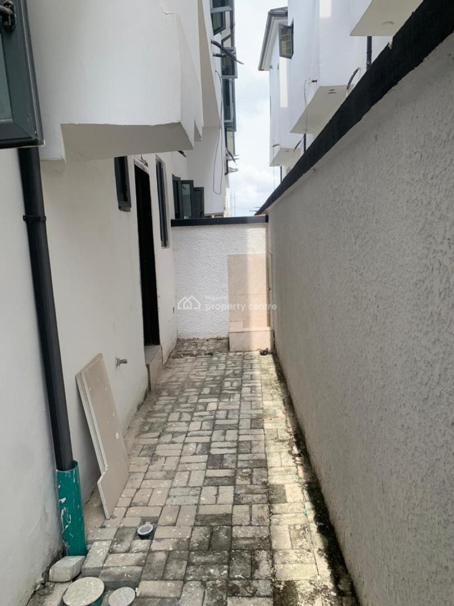 Luxury 4 Bedroom Terrace in a Serene Estate, Harris Drive, Vgc, Lekki Expressway, Lekki, Lagos, Terraced Duplex for Rent