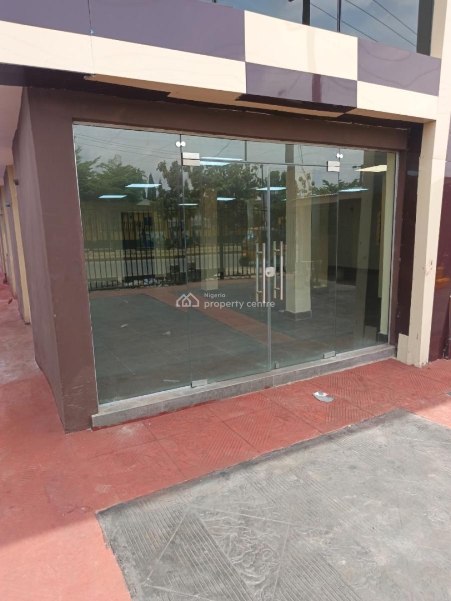 Open Plan Office Spcae, Ilepo Agege Alimosho Lga, Agege, Lagos, Office Space for Rent