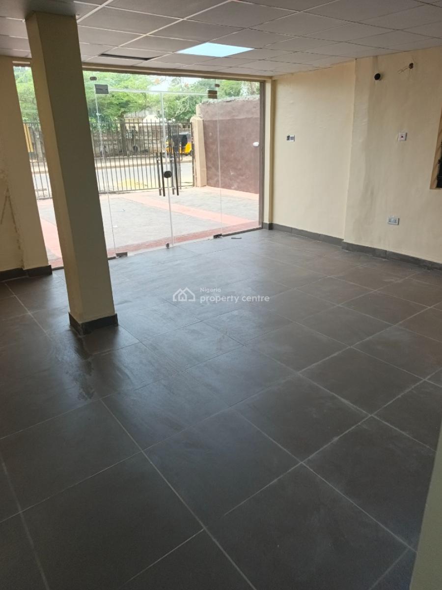 Open Plan Office Spcae, Ilepo Agege Alimosho Lga, Agege, Lagos, Office Space for Rent