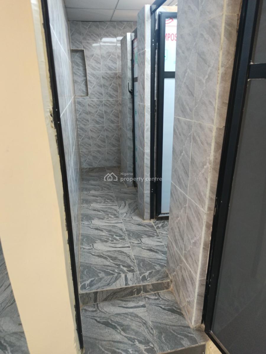 Open Plan Office Spcae, Ilepo Agege Alimosho Lga, Agege, Lagos, Office Space for Rent