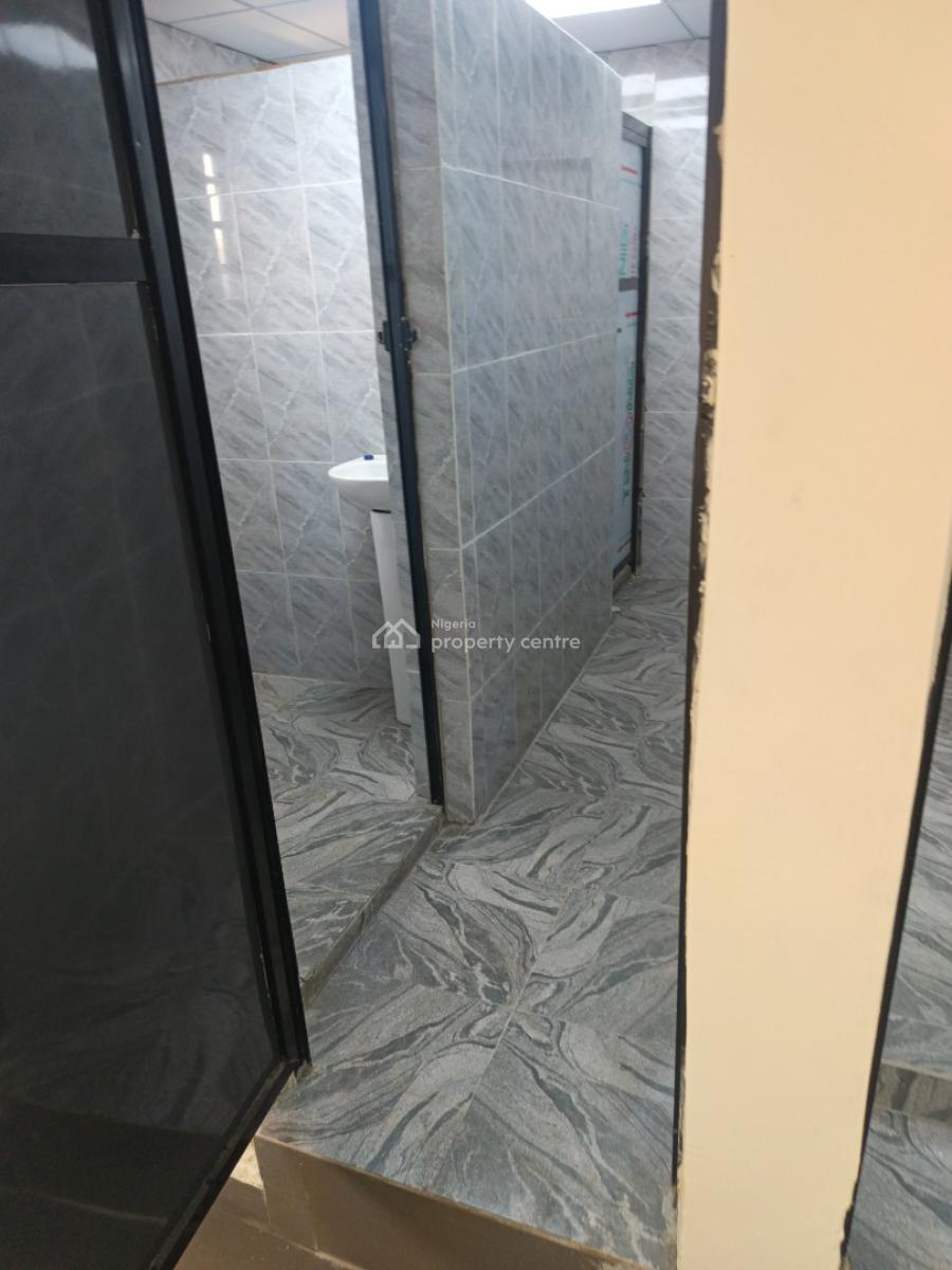 Open Plan Office Spcae, Ilepo Agege Alimosho Lga, Agege, Lagos, Office Space for Rent