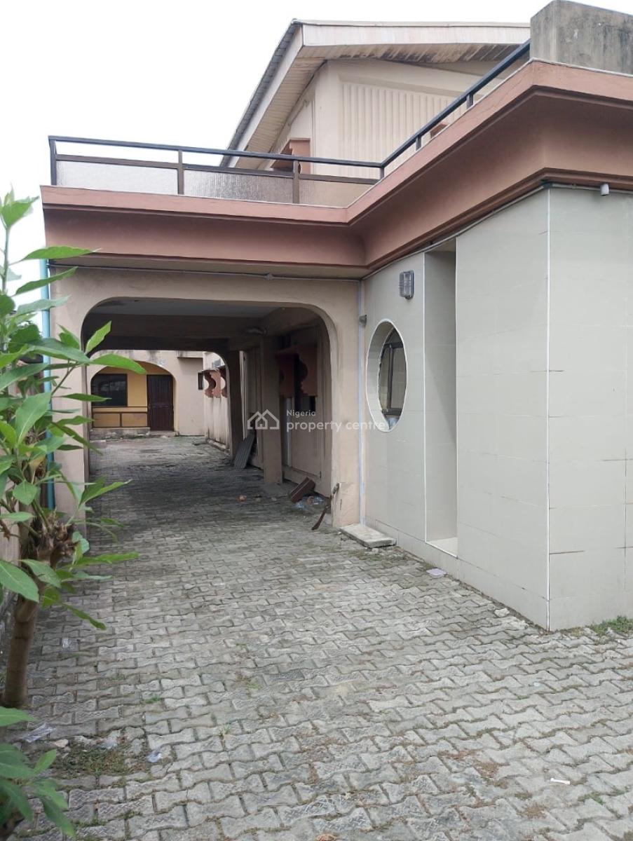 4-bedroom Semi-detached House with All Rooms En-suite + 2 Room Bq, Dolphin Estate, Ikoyi, Lagos, Semi-detached Duplex for Rent