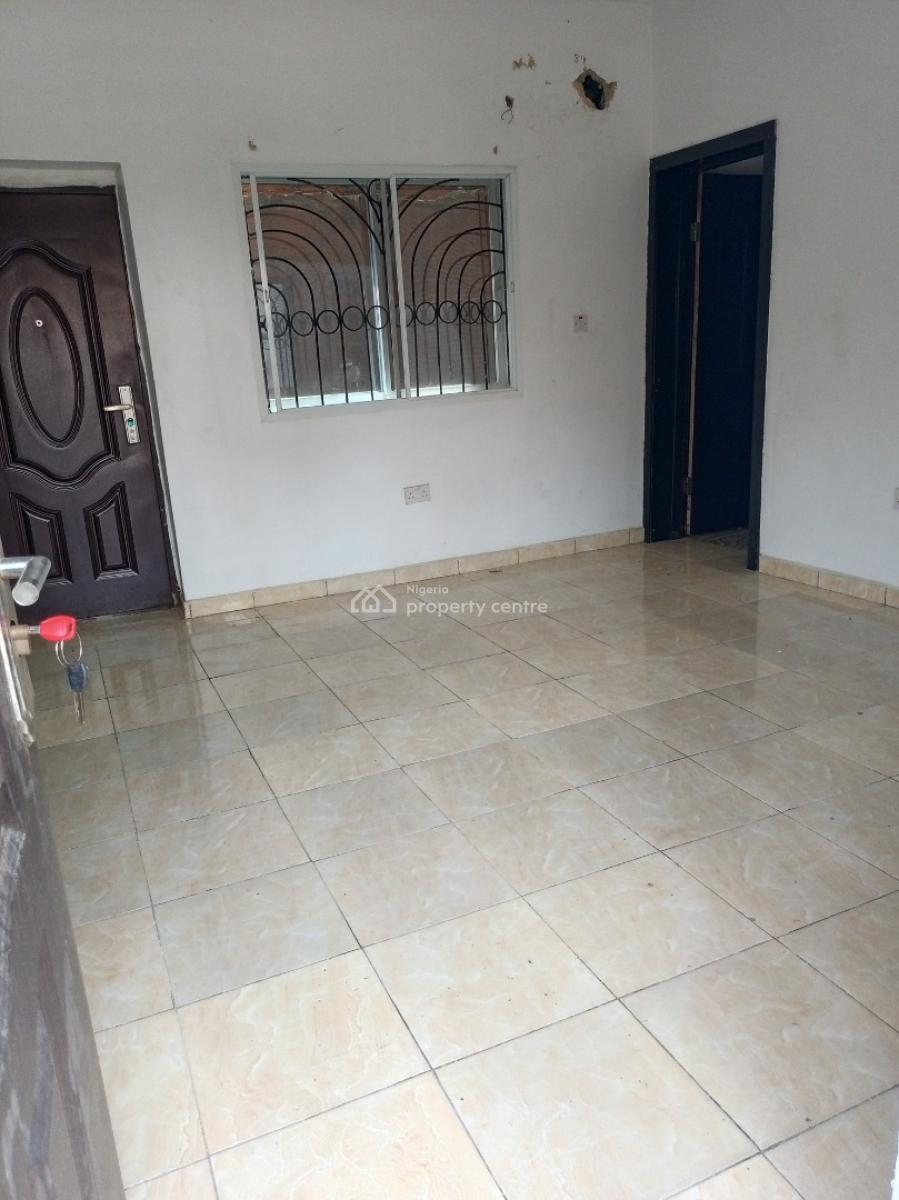 Beautiful Room N Parlour Personal Metre 2toilets, Osapa, Lekki, Lagos, Mini Flat (room and Parlour) for Rent