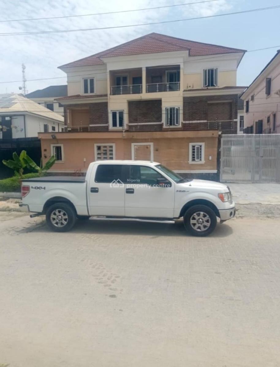 Luxury 5 Bedroom Fully Fitted Semi Detached  Duplex + 2rooms Bq, Lekki Phase 1, Lekki, Lagos, Semi-detached Duplex for Rent