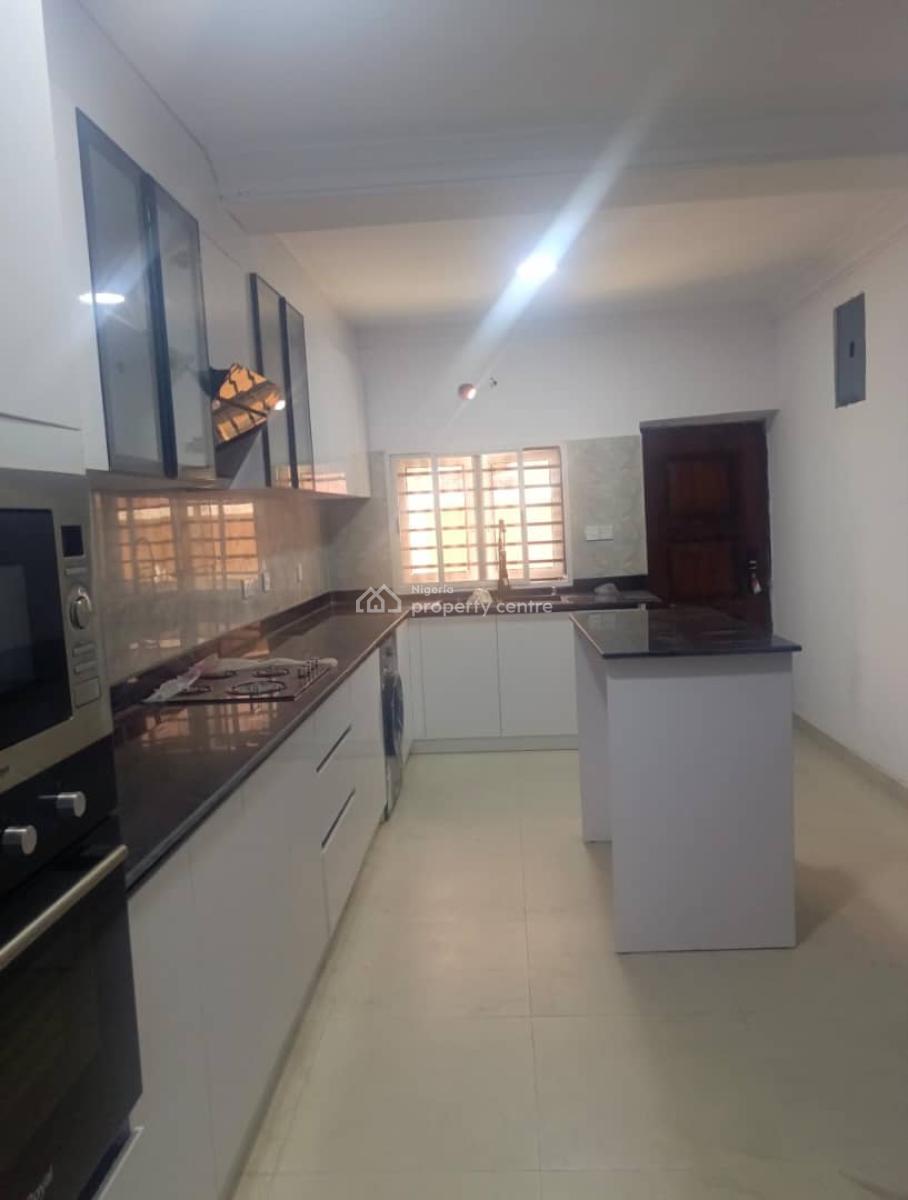 Luxury 5 Bedroom Fully Fitted Semi Detached  Duplex + 2rooms Bq, Lekki Phase 1, Lekki, Lagos, Semi-detached Duplex for Rent