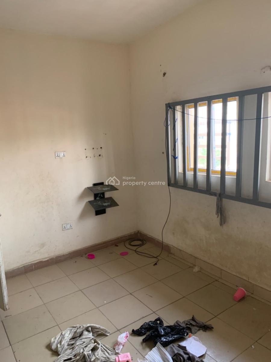 1 Bedroom Flat on The Second Floor, Zone 3, Wuse, Abuja, Zone 3, Wuse, Abuja, Mini Flat (room and Parlour) for Rent