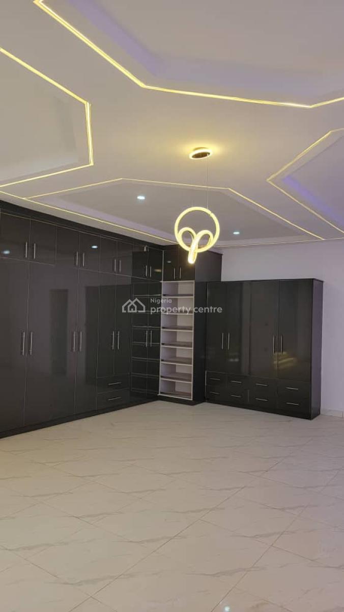 Luxury 8 Bedroom Penthouse Mansion, Gwarinpa, Abuja, Detached Duplex for Sale