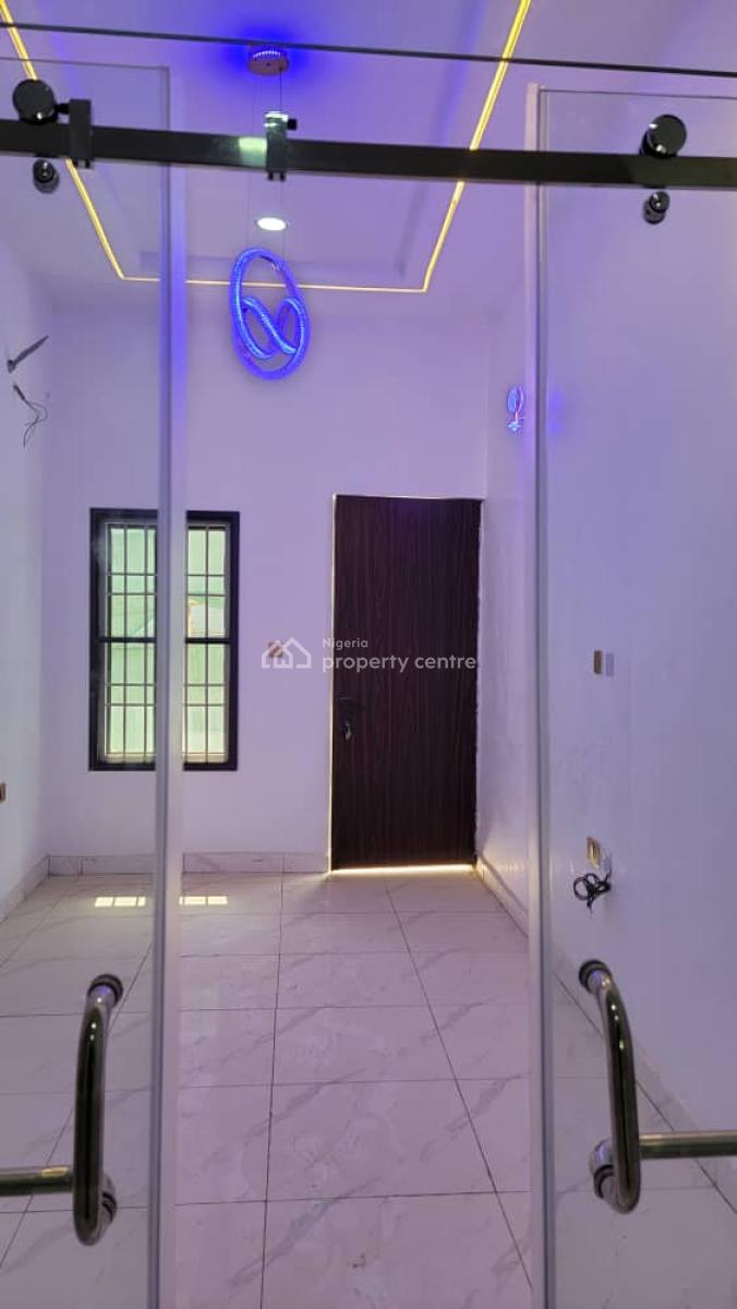 Luxury 8 Bedroom Penthouse Mansion, Gwarinpa, Abuja, Detached Duplex for Sale
